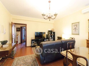 Appartamento in Vendita in Via Saverio Altamura a Modena