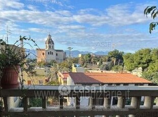 Appartamento in Vendita in Via Stanislao Caboni 17 a Cagliari