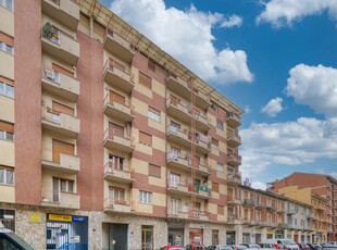 Appartamento in Via Buenos Aires, 53, Torino (TO)