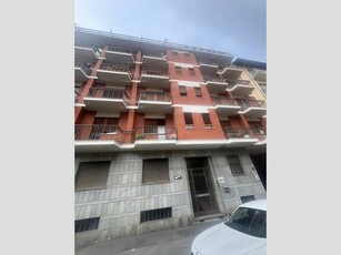 Bilocale in Vendita a Torino, 69'000€, 55 m²