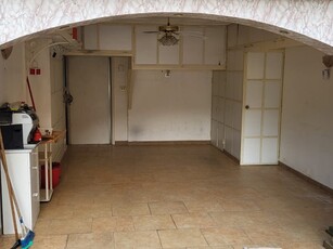 Box in Affitto a Benevento, zona Libertà, 120€, 22 m², arredato
