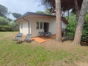 Casa a Lignano Pineta con parcheggio privato