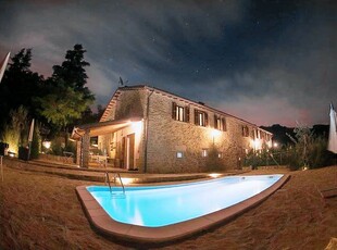 Casa a Modigliana con barbecue e piscina