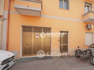 Casa Bi/Trifamiliare in Vendita in Via Masaniello 7 a Cagliari