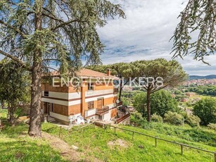 Esclusiva villa di 300 mq in vendita Via Enrico Fermi, Marino, Roma, Lazio