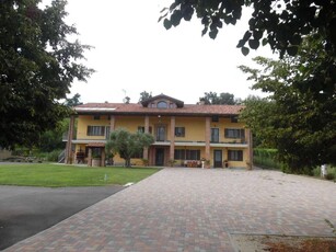 Lussuoso casale in vendita via Don Giacomo Arvat, Montalenghe, Provincia di Torino, Piemonte