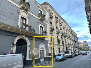 Negozio/Locale commerciale in Affitto in Via Antonino di Sangiuliano 102 a Catania