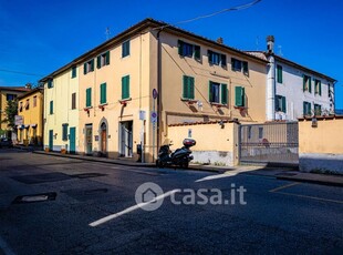 Negozio/Locale commerciale in Vendita in Via Modenese a Pistoia