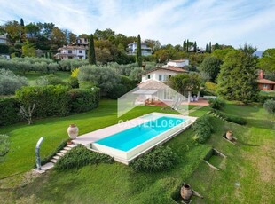 Prestigiosa villa di 400 mq in vendita, Via Monte Croce, San Felice del Benaco, Brescia, Lombardia