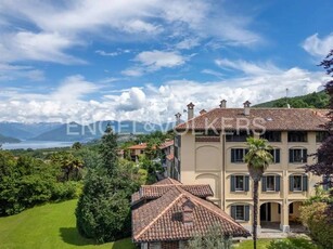 Prestigiosa villa in vendita Via Unica, 22, Porto Valtravaglia, Varese, Lombardia