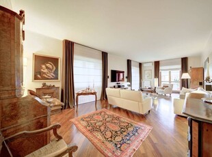 Appartamento di prestigio di 223 m² in vendita Via Macrino d'Alba, 3, Torino, Piemonte