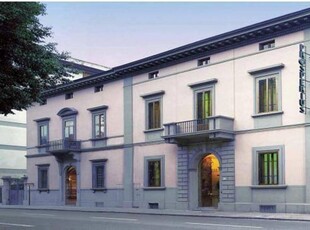 Prestigioso complesso residenziale in affitto Viale Fratelli Rosselli, 62, Firenze, Toscana
