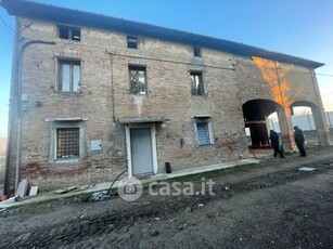 Rustico/Casale in Vendita in Via Jacopo da Porto Sud a Modena
