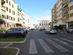 Trilocale in affitto a Anzio