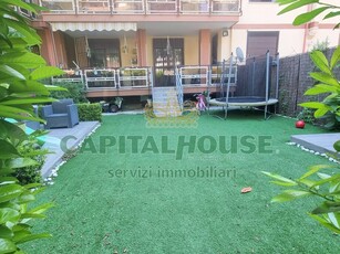 Trilocale in Vendita a Caserta, zona Lincoln, 250'000€, 100 m²