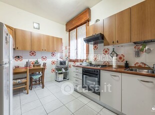 Villa in Vendita in Via dei Fonditori 40 a Modena