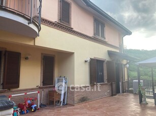 Villetta a schiera in Vendita in Via Monte Catria a Perugia