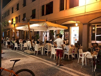 Vendita Attività Commerciale Piazza Vittorio Emanuele, Pietra Ligure