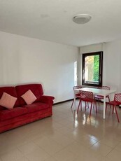 Appartamento in Affitto a Trento Via Tambosi 37