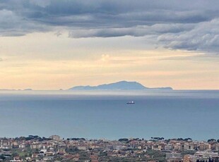 Appartamento in vendita a Formia