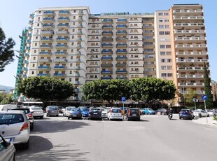 Appartamento in vendita a Palermo - Zona: Giotto