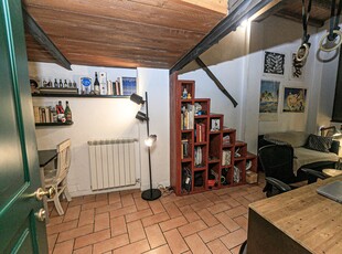 Bilocale di 40 m² a Genova