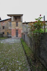 Casa indipendente in Piazza Solferino 4, Alta Valle Intelvi, 1 bagno