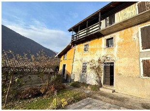 Casa indipendente in vendita a Aurano