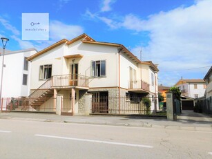 Casa indipendente in vendita a Battaglia Terme