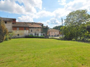 Casa indipendente in vendita a Bogogno