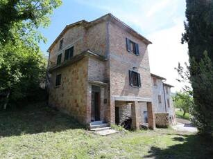 Casa indipendente in vendita a Gubbio