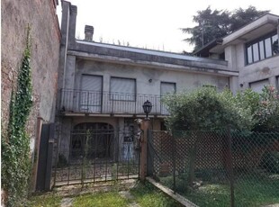 Casa indipendente in vendita a Mariano Comense