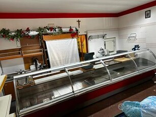 Macelleria, salumeria e generi alimentari