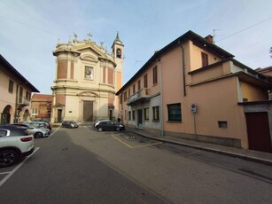 Negozio in affitto a Cerro Maggiore