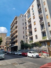 Quadrilocale in vendita a Catania