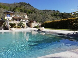 Rustico in vendita a Dolceacqua