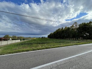 Terreno edificabile in vendita a Fontanafredda