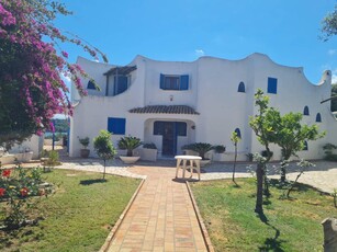 Villa in affitto a Sabaudia