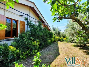 Villa in affitto Latina