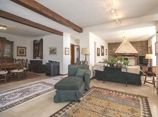 Villa in vendita a Castell'Arquato