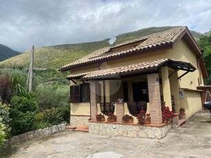Villa in vendita a Formia Castellonorato