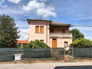 Villa in vendita a Granozzo Con Monticello