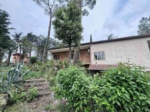 Villa in vendita a Macerata - Zona: Frazioni