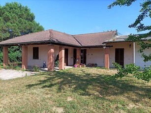 Villa in vendita a Mortara