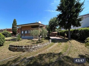 Villa in vendita a Norma