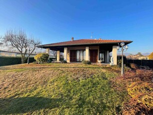 Villa in vendita a Occhieppo Inferiore