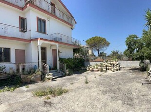 Villa in vendita a Roccadaspide