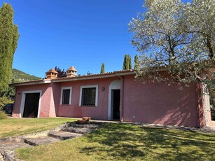 Villa in vendita a Scandriglia Rieti Ponticelli Sabino