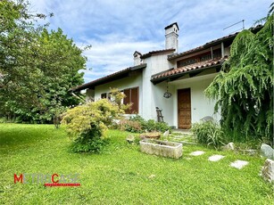 Villa in vendita Asti