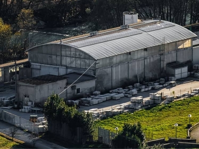 Capannone da ristrutturare a Siracusa